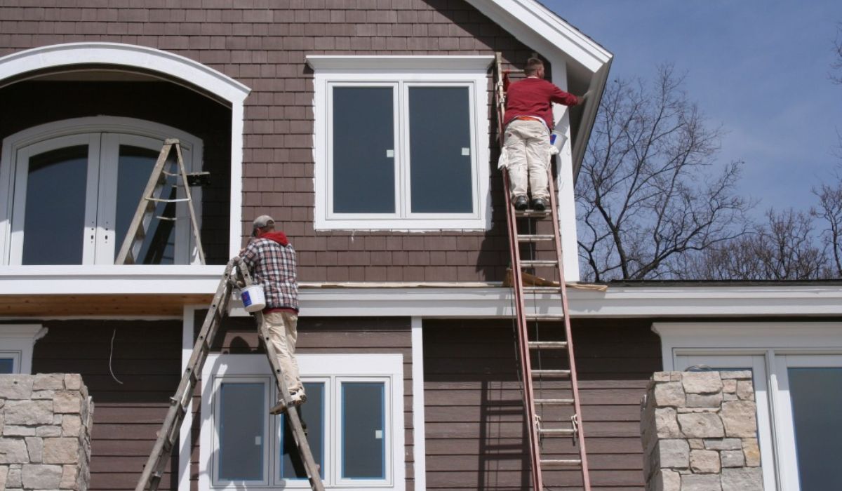 Hire A Siding Contractor
